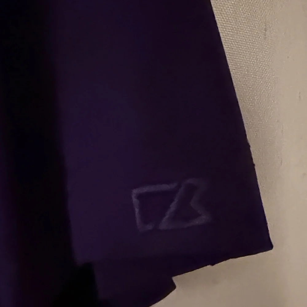 Cutter & Buck Deep Purple Polo Shirt - Picture 4 of 5